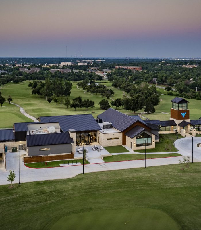 KickingBird Golf Course clubhouse exterior image